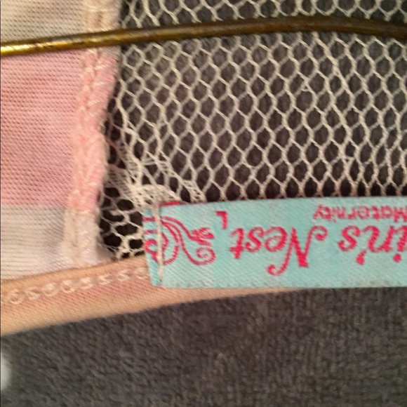 Top - Picture 3 of 3